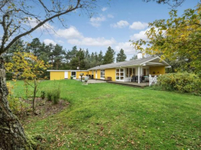 Holiday Home Arnelung - 1-9km from the sea by Interhome